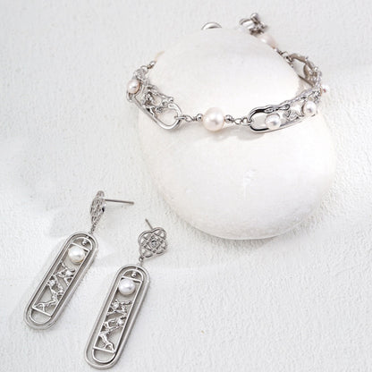 Elegant Pearl Bracelet