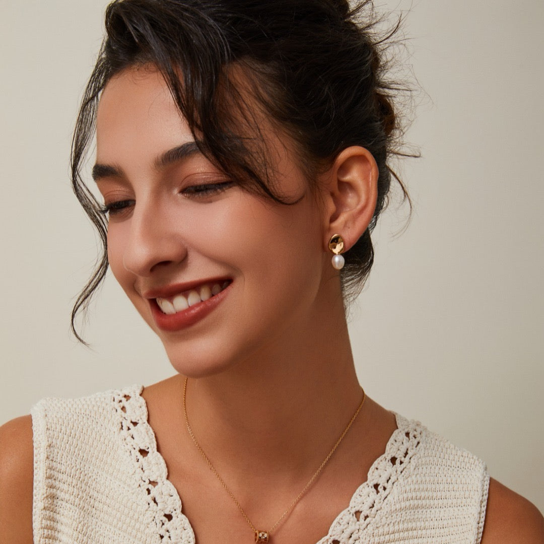 Elegant Gold Pearl Pendant Earrings