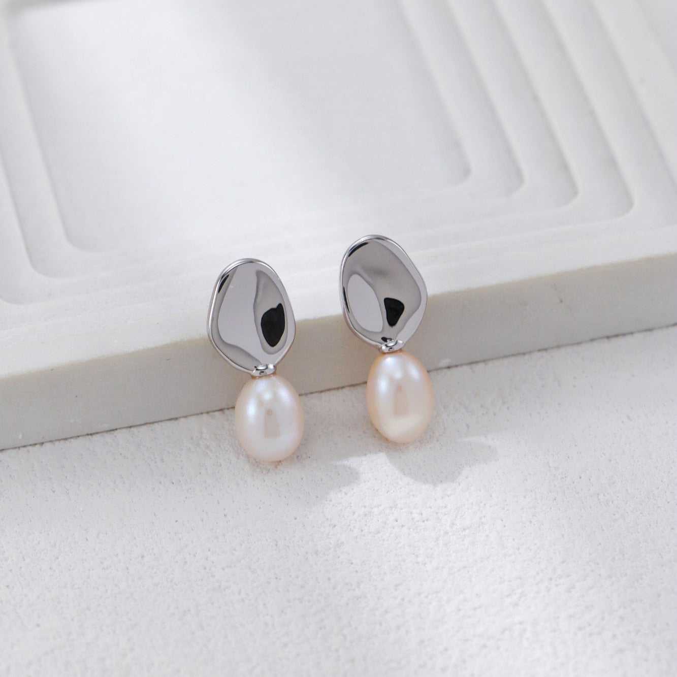 Elegant Gold Pearl Pendant Earrings
