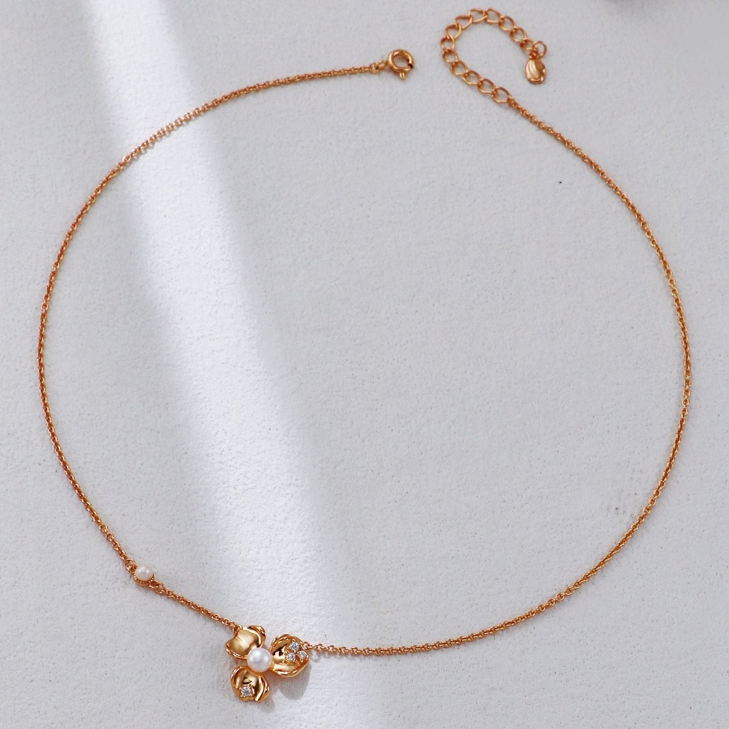 S925 Silver Petal Necklace