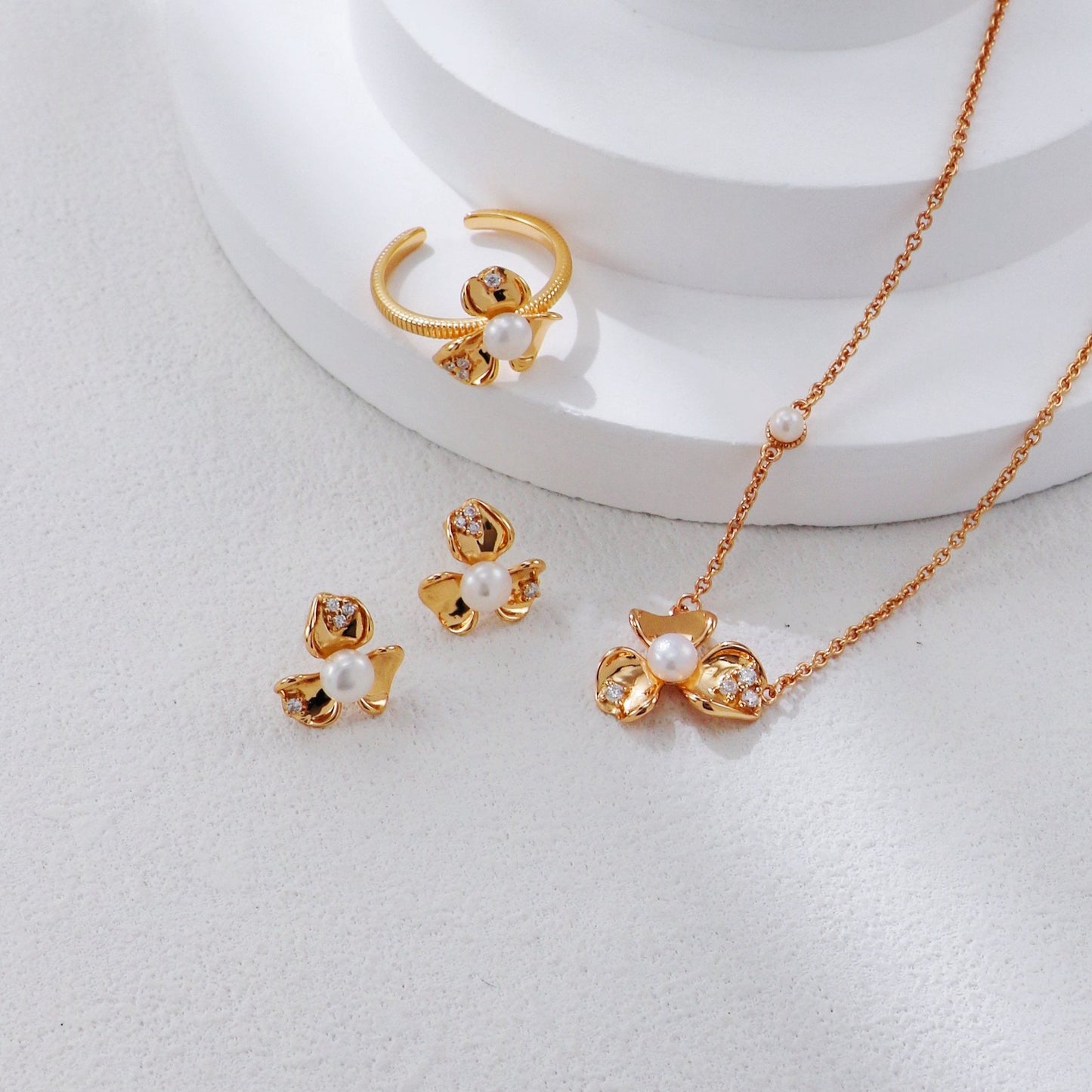 S925 Silver Petal Necklace