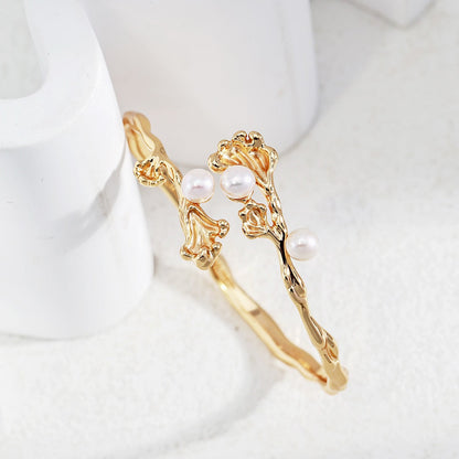 Sterling Silver Pearl Bracelet with Wave Element design Series